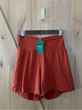 HALARA SoftlyZero Airy Super High Waisted Cool Touch Yoga Shorts Pockets Medium